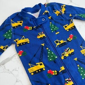 Hanna Andersson 🏗️🎄Construction Holiday one piece sleeper pajama 3T